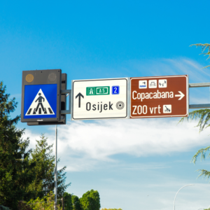 Znak s LED unutarnjim osvjetljenjem